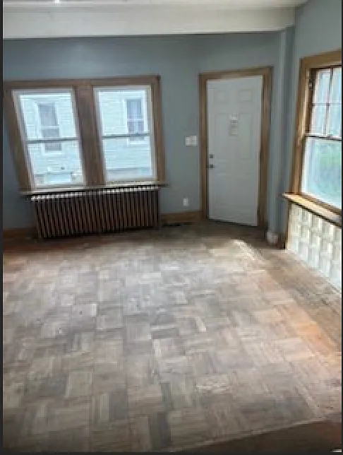 615 Central Ave N #1
