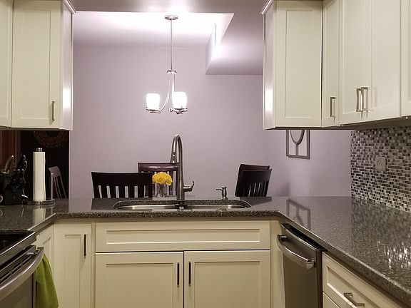 5th image of 7501 175th St APT 24