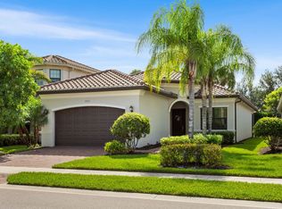 4486 Crimson Ave, Naples, FL 34119
