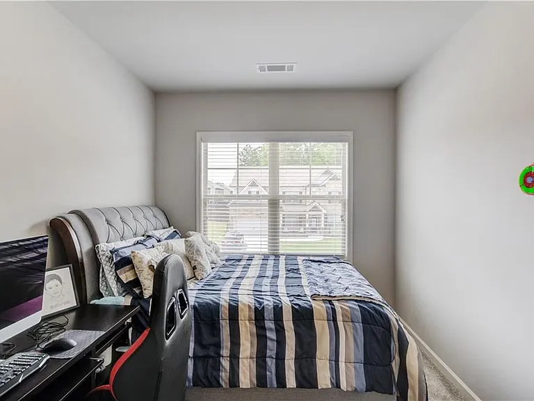 404 Henson Farm Dr — Photo 29