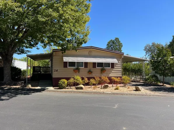 20350 Hole In One Dr Space 1, Redding, CA 96002