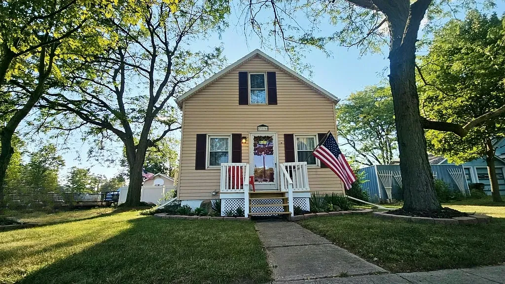 Property main image