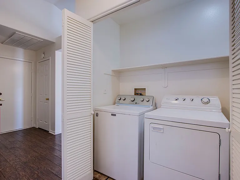 7510 Isley Ave — Photo 16