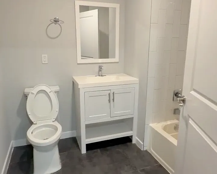 77 Park Ave #405 — Photo 6