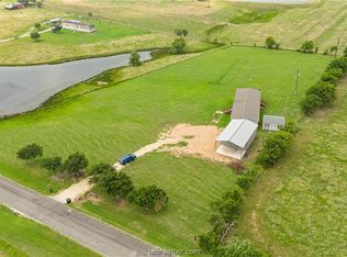 5511 Quail Run Rd, Burton, TX 77835