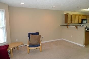 5th image of 101 Sutherland Dr