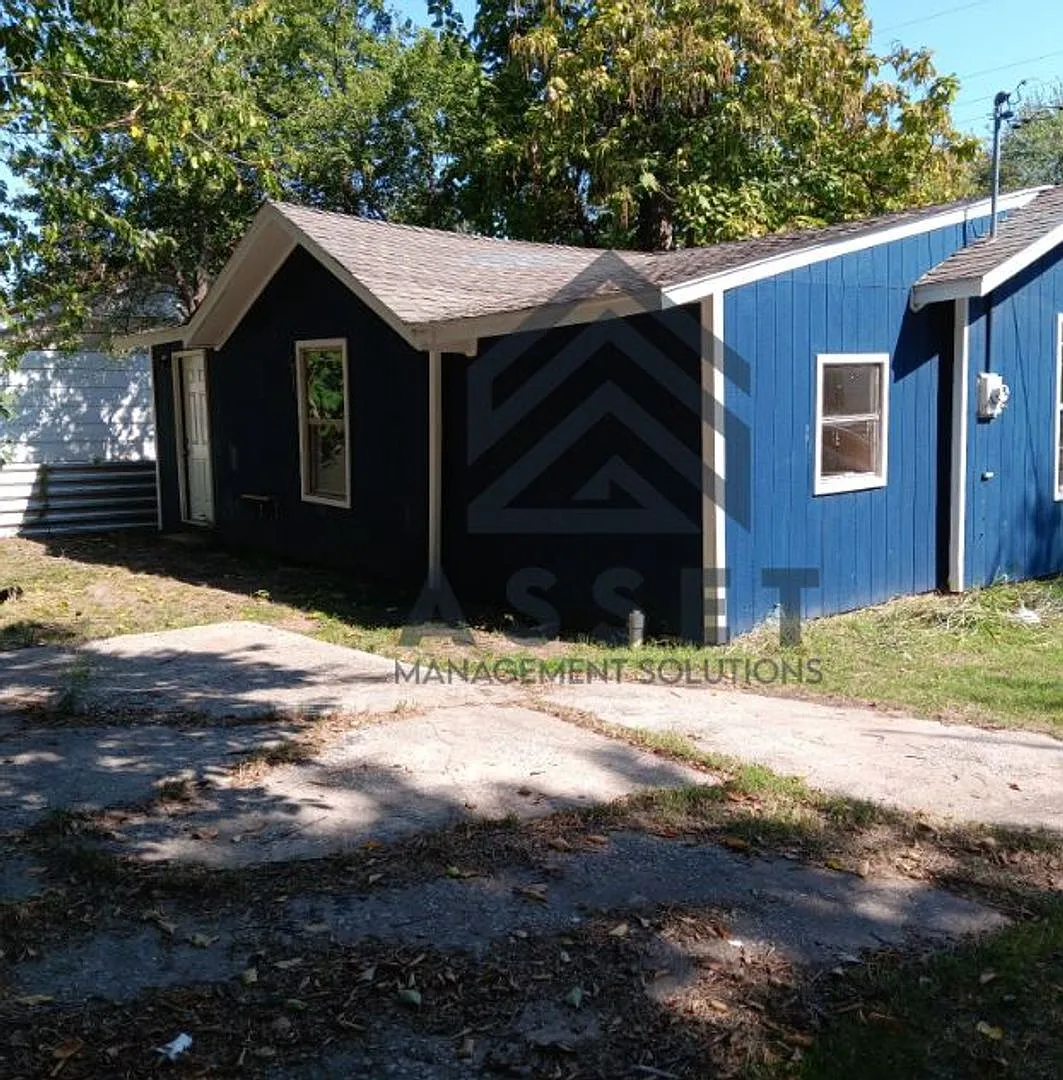 Charming 2 Bedroom located in the heart of OKC!! — Photo 3