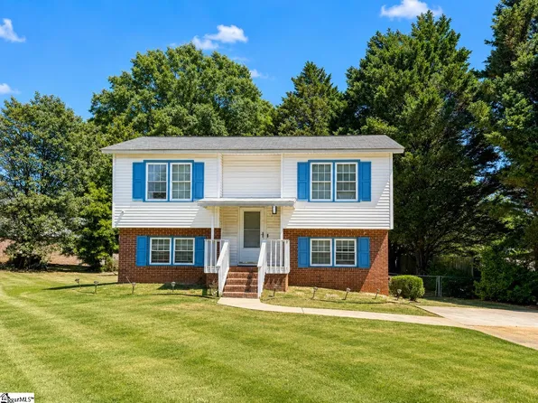 101 Agewood Dr, Simpsonville, SC 29680