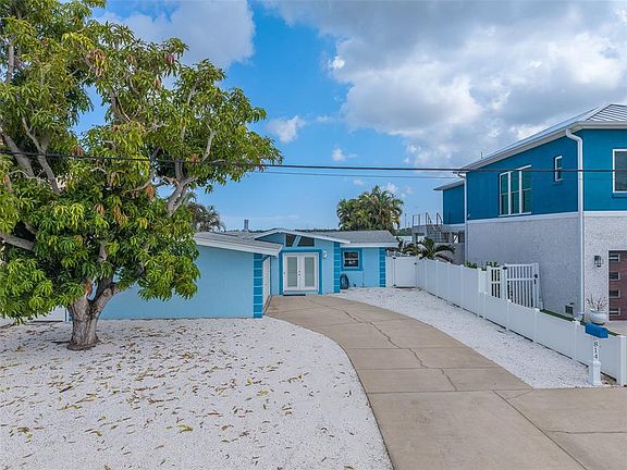 2nd image of 814 BAY POINT DRIVE