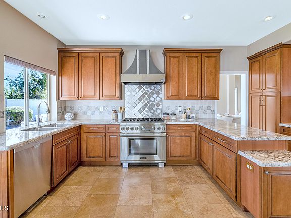 5th image of 2538 E DESERT WILLOW Drive