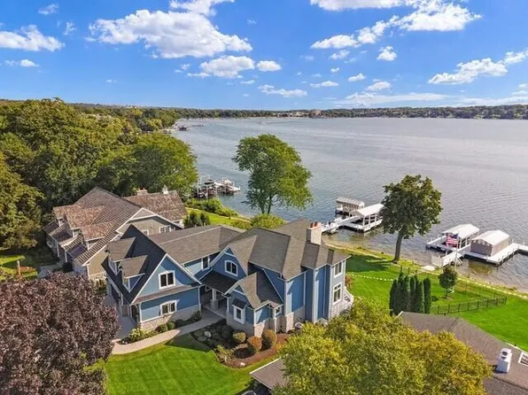 837 Bayview DRIVE, Lake Geneva, WI 53147