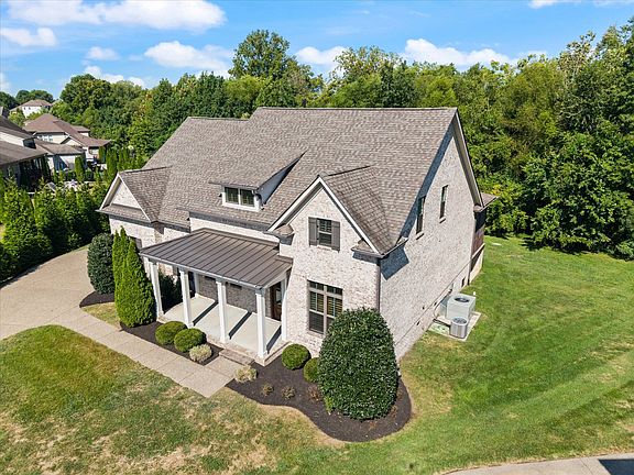 3rd image of 4174 Old Light Cir