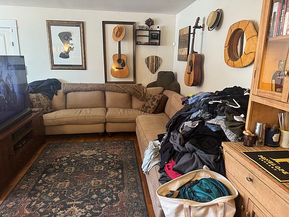 4th image of 610 N Pine St #3
