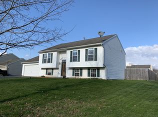 52 Athena Dr, Baldwinsville, NY 13027