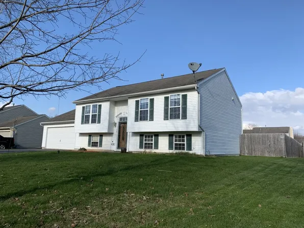 52 Athena Dr, Baldwinsville, NY 13027