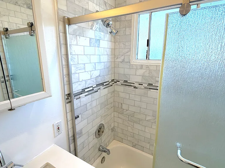 1433 9th St #F — Photo 22
