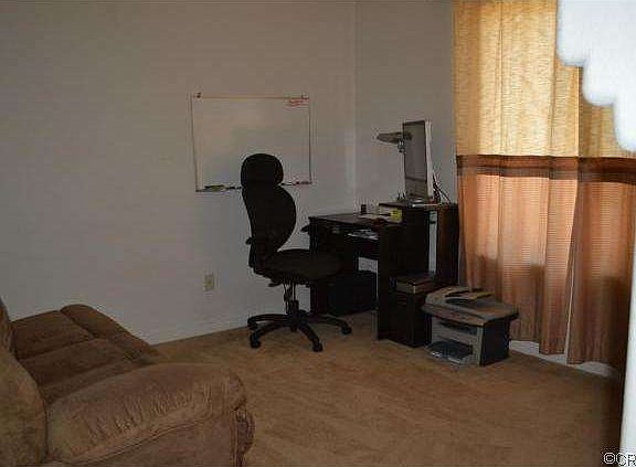 4th image of 19371 Oak Creek Ln