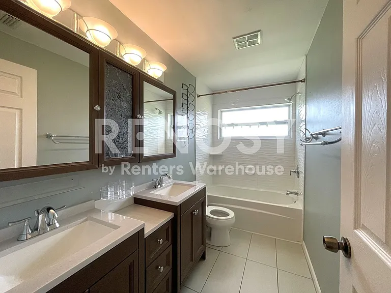 802 Embassy Rd — Photo 25