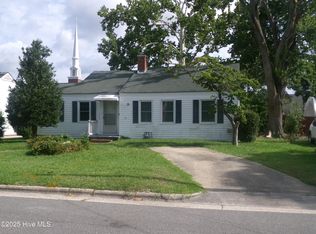 1009 E 6th Street, Lumberton, NC 28358