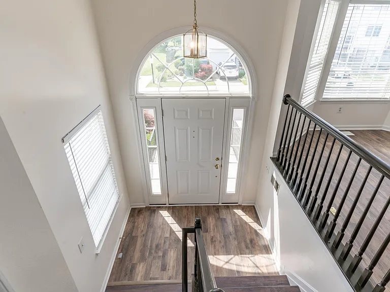 5601 Ashburn Ter — Photo 6