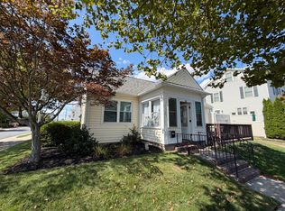 7703 Winchester Ave, Margate, NJ 08402