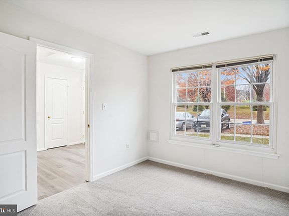 5th image of 7755 Heritage Farm Dr