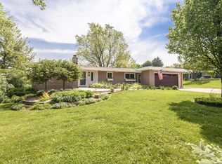 18345 Benington Dr, Brookfield, WI 53045