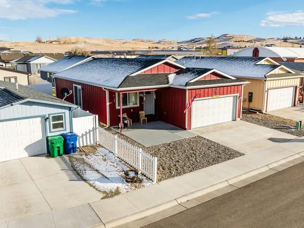 636 Clark Cir, Sheridan, WY 82801