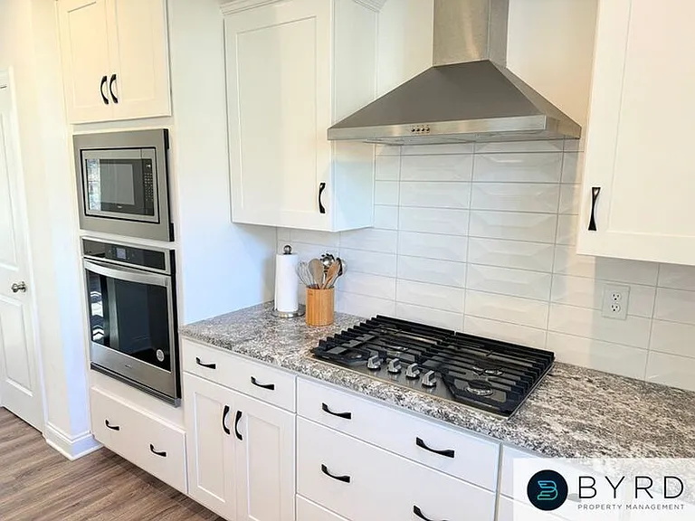 16618 Broadmoor Rd — Photo 16