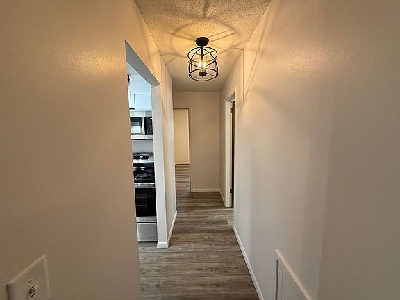 5th image of 1116 2nd St SE APT 10