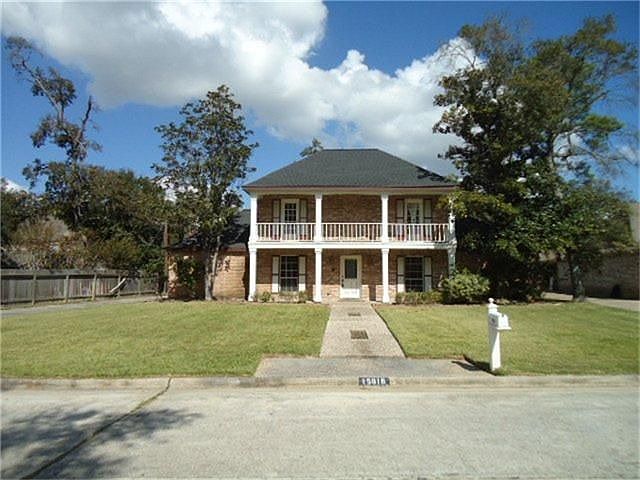 1st image of 15818 Crystal Brook Dr