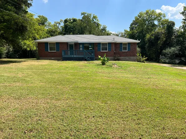 103 Port Dr, Madison, TN 37115