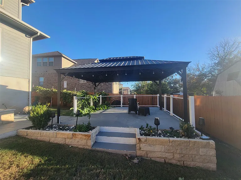 340 Cross Timbers Dr — Photo 27