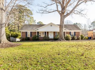 2812 Glen Burnie Dr, Raleigh, NC 27607