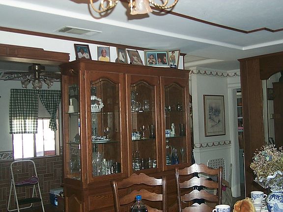 Built in china Hutch