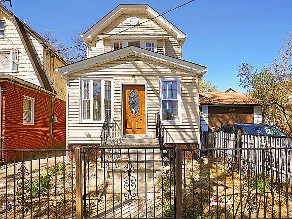 4th image of 10412 188th St