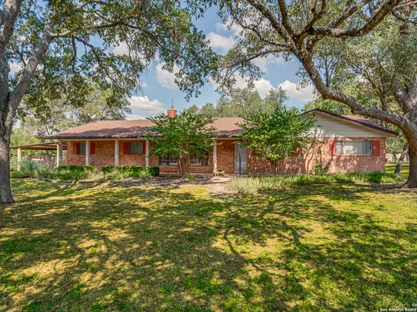 6639 Country View, San Antonio, TX 78240