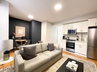 12-14 Derne St #1, Boston, MA 02114