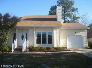 606 Duncan Rd, Spring Lake, NC 28390