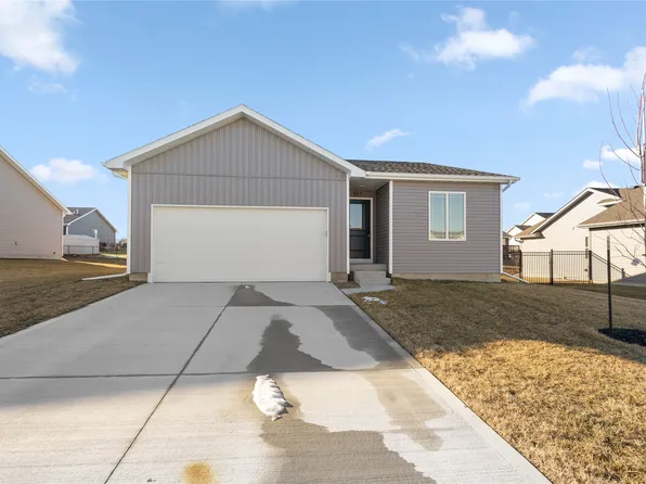 511 Prairie View Dr, Huxley, IA 50124