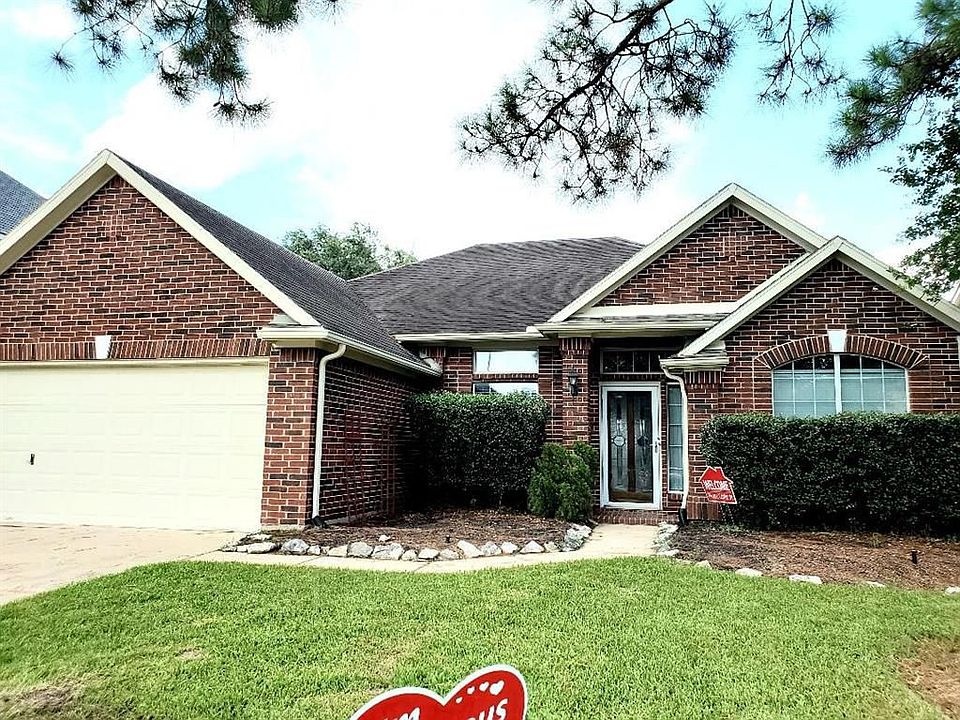 1st image of 3131 Millbrook Dr
