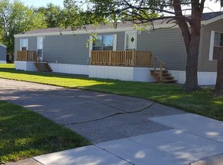 1255 Brookfield Dr #169, Decatur, IL 62521