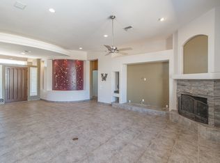 10220 W West Wind Dr, Peoria, AZ 85383