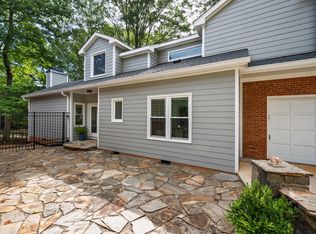 104 Tiercel Ct, Cary, NC 27518