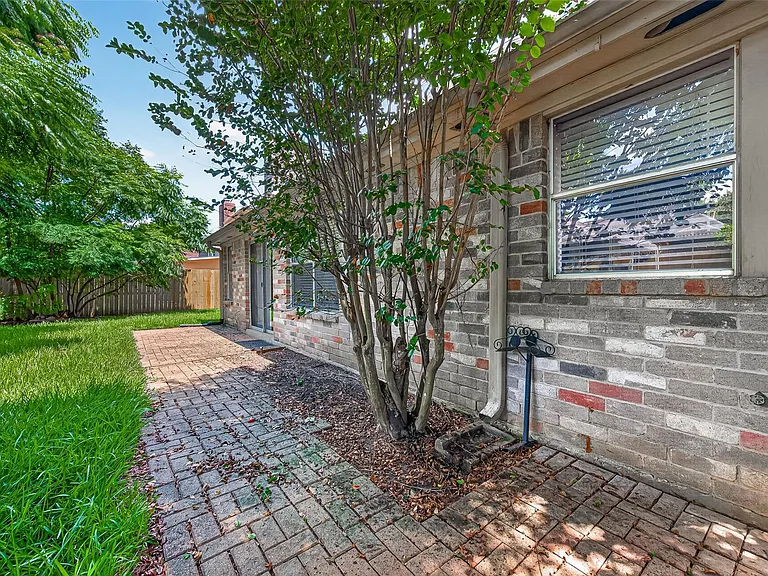 2922 Cotton Stock Dr — Photo 47