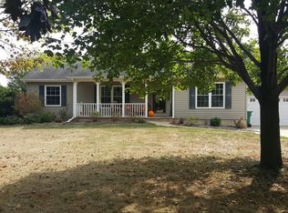 3932 E 2601st Rd, Sheridan, IL 60551