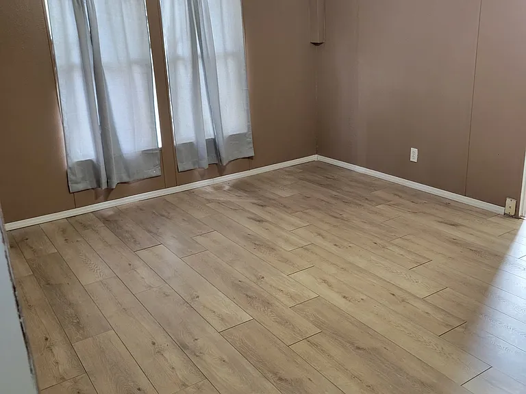 954 N McCue St #35 — Photo 6