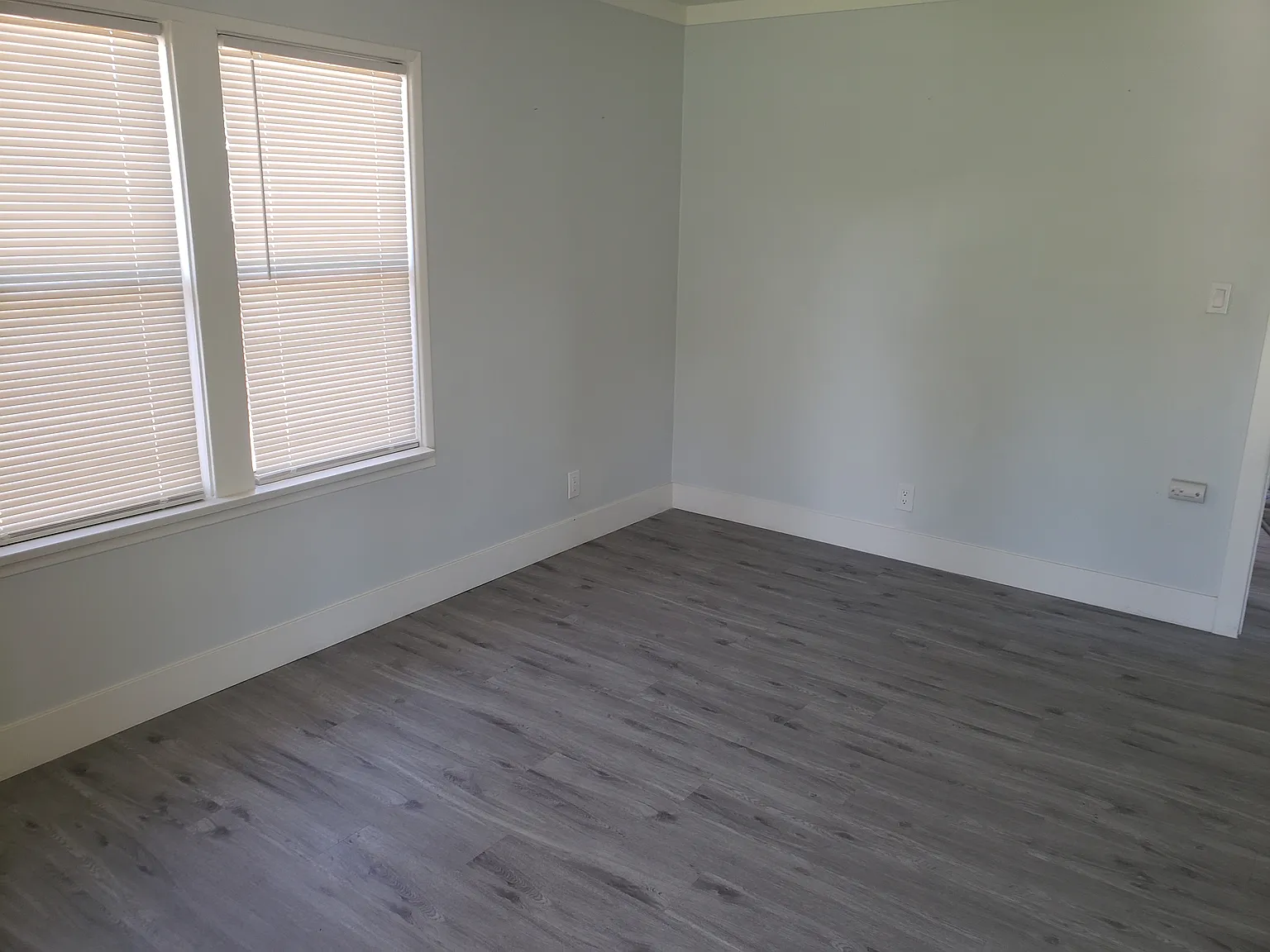 1 bed, 400 sqft, $1,875 — Photo 4