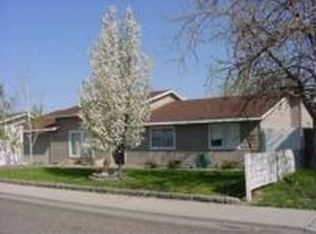 1869 NW 4th Ave, Ontario, OR 97914