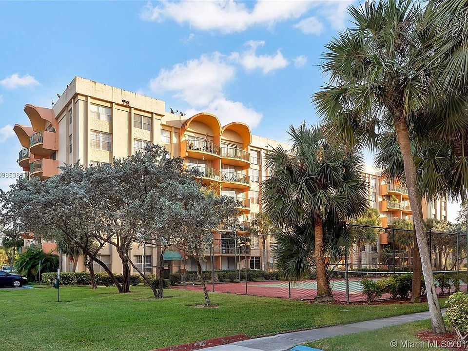 1st image of 9310 Fontainebleau Blvd APT 105